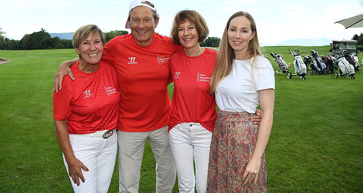 Evi Mittermaier-Brundobler (Skirennlaeuferin), Peter Heidecker mit Frau Roswitha Heidecker (Unternehmer), Julia Fleschenberg: 3.Felix&Friends Invitational der Felix Neureuther Stiftung das Golf Turnier im Golf Club Beuerberg am 27.07.2023 Foto: BrauerPhotos / J.Reetz